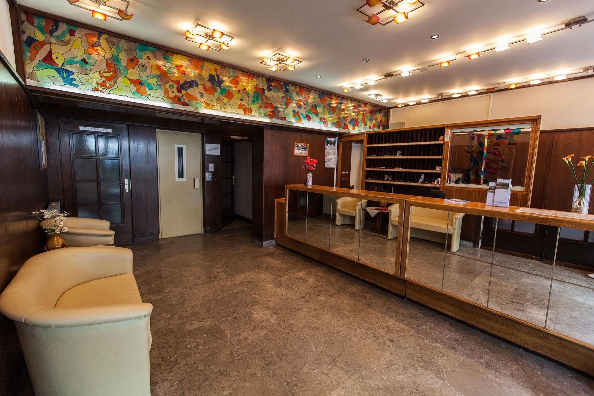 Hotel Zagreb 크리크베니카 외부 사진